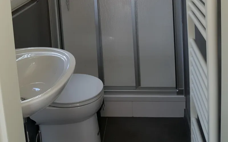 Apartment Bonn BN868 Hausboot Lorenzo auf dem Rhein 90qm bei Bonn img9