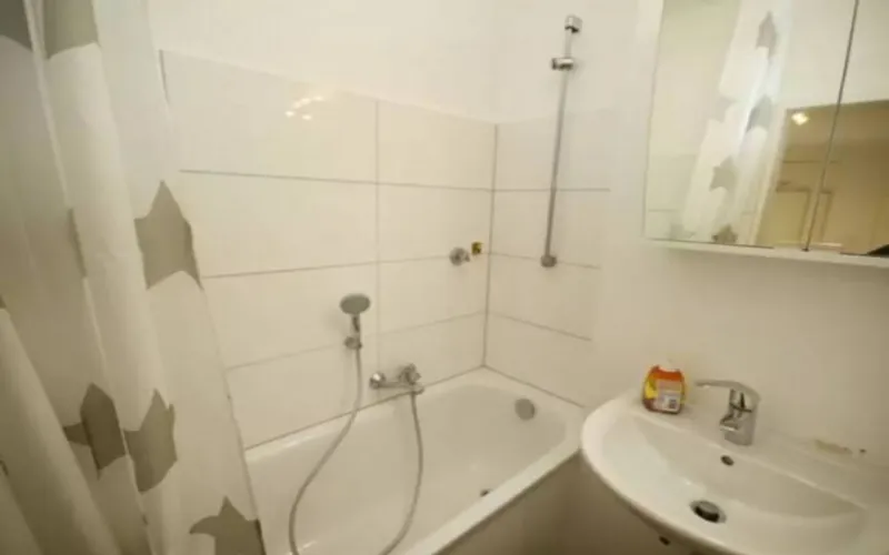 Apartment Düsseldorf D693 Düsseldorf 80qm Aufzug Balkon 3.OG  img4