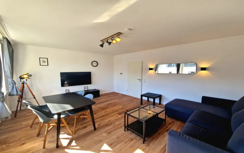 Apartment Düsseldorf D743 Düsseldorf 80qm Aufzug 5.OG  img1