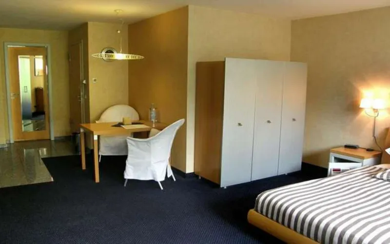 Apartment Köln K1299 Köln-Rodenkirchen 45qm, 1.OG Balkon, Sauna  img2