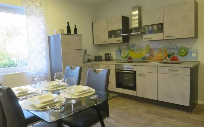 Apartment Oberhausen OB501 Oberhausen-Rothebusch 71qm Centro, Sealife  img8