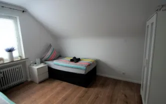 Wohnen auf Zeit BG1043 Bergisch-Gladbach, 65qm, 2.OG, Parkplatz