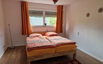 Wohnen auf Zeit BG1272 Bergisch Gladbach, 130qm Wohnung, 1OG.