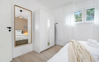 Wohnen auf Zeit BI1241 Bielefeld-Brackwede, 50qm, EG, Terrasse
