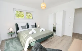 Wohnen auf Zeit BI1242 Bielefeld-Brackwede, 80qm, 1OG, Balkon