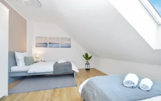 Wohnen auf Zeit BI1245 Bielefeld-Brackwede, 75qm Maisonette, Balkon