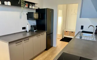 Apartment Düsseldorf D1150 Neuss 100qm 1.OG Balkon Parkplatz  img6