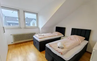 Wohnen auf Zeit D1179 Düsseldorf 80qm 6.OG Aufzug