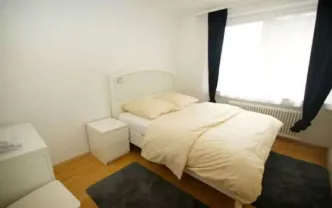 Apartment Düsseldorf D693 Düsseldorf 80qm Aufzug Balkon 3.OG  img7