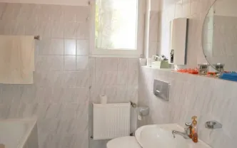 Wohnen auf Zeit K1095 Köln Mülheim 72qm EG 3 Schlafzimmer, Balkon