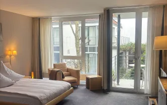 Wohnen auf Zeit K1300 Köln-Rodenkirchen 45qm, 2.OG Balkon, Sauna 