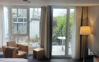 Wohnen auf Zeit K1300 Köln-Rodenkirchen 45qm, 2.OG Balkon, Sauna 