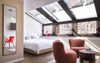 Wohnen auf Zeit K1085 Köln Sülz Stayery UPPER AIR 27qm 