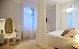 Wohnung mieten L1058 Leipzig 160qm Cora Apartment F 1.OG Aufzug Balkon