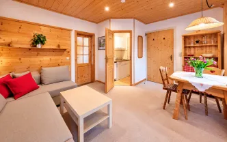 Wohnen auf Zeit M1314 Schliersee, 40qm Wohnung, 1.OG Balkon, Seezugang