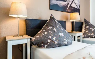 Wohnung auf Zeit ME927 Hilden bei Düsseldorf 65qm Balkon 6 Betten