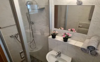 Apartment Offenbach OF906 Offenbach 70qm EG Waschmaschine Garten img10