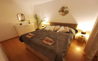 Wohnen auf Zeit KS990 Kassel 86qm EG Terrasse bis 6 Personen