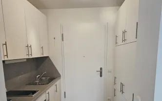Wohnen auf Zeit F1171 Frankfurt Europaviertel 30qm 2.OG Balkon Waschm
