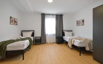 Wohnen auf Zeit  DT1264 Detmold, 120qm Apartment, Balkon